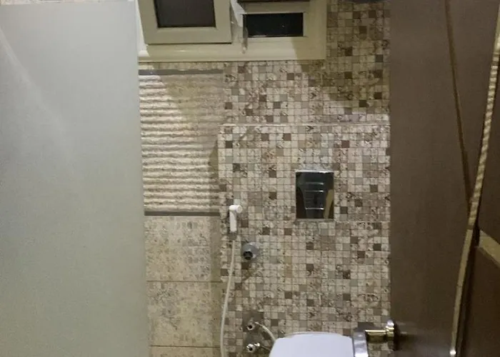 18B Shehb Apartment Hotel